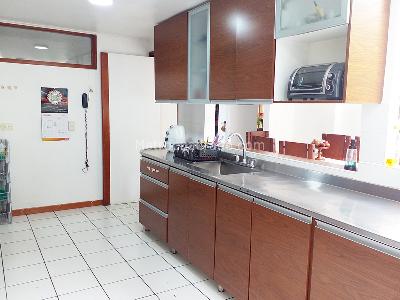 Apartamento de 3 alcobas en venta en El Poblado, Medellín, 177 m² · foto 9 de 20