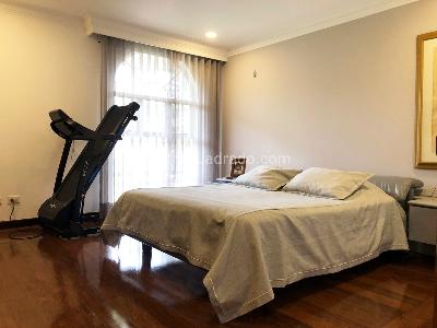 Casa de 4 alcobas en venta en El Poblado, Medellín, 394 m² · foto 12 de 19