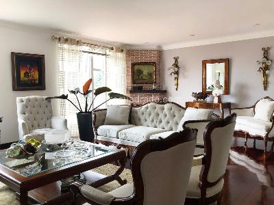 Casa de 4 alcobas en venta en El Poblado, Medellín, 394 m² · foto 2 de 19