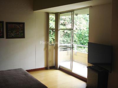 Casa de 3 alcobas en venta en El Poblado, Medellín, 289 m² · foto 8 de 13