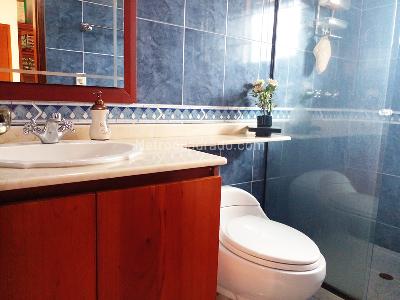 Casa de 3 alcobas en venta en El Poblado, Medellín, 340 m² · foto 17 de 18