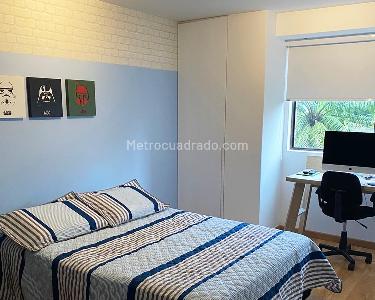 Apartamento de 3 alcobas en venta en La Florida, Medellín, 197 m² · foto 9 de 15