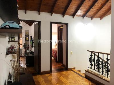 Casa de 4 alcobas en venta en El Poblado, Medellín, 212 m² · foto 16 de 16