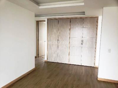 Apartamento de 3 alcobas en venta en El Poblado, Medellín, 240 m² · foto 13 de 18