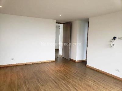 Apartamento de 3 alcobas en venta en El Poblado, Medellín, 240 m² · foto 15 de 18