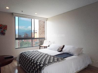 Apartamento de 3 alcobas en venta en La Florida, Medellín, 153 m² · foto 12 de 18