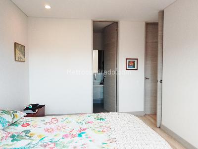 Apartamento de 3 alcobas en venta en La Florida, Medellín, 153 m² · foto 15 de 18