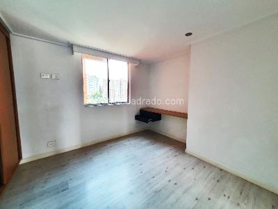 Apartamento de 4 alcobas en venta en El Poblado, Medellín, 180 m² · foto 16 de 19