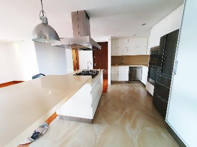 Apartamento de 4 alcobas en venta en El Poblado, Medellín, 180 m² · foto 6 de 19