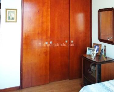 Apartamento de 3 alcobas en venta en El Poblado, Medellín, 190 m² · foto 8 de 12