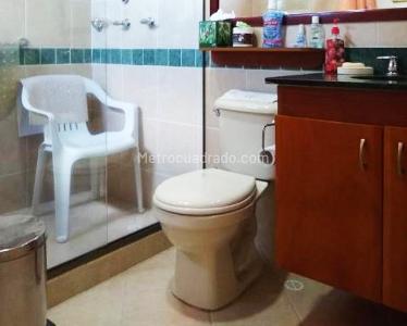 Apartamento de 3 alcobas en venta en El Poblado, Medellín, 190 m² · foto 9 de 12