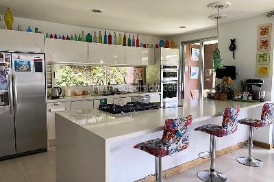 Casa de 3 alcobas en venta en Envigado, Envigado, 356 m² · foto 5 de 17
