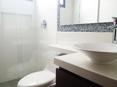 Apartamento de 3 alcobas en venta en El Castillo, Medellín, 270 m² · foto 17 de 17