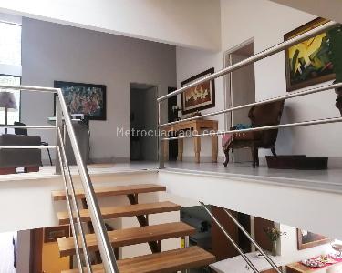 Casa de 5 alcobas en venta en El Poblado, Medellín, 270 m² · foto 6 de 14