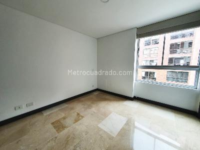 Apartamento de 3 alcobas en venta en Las Lomas, Medellín, 138 m² · foto 9 de 16