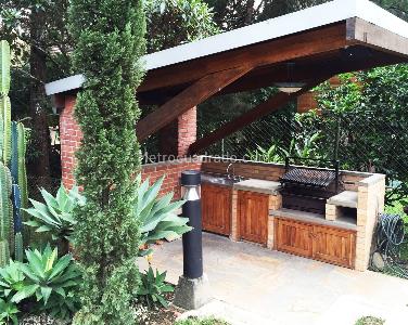 Casa de 3 alcobas en venta en El Poblado, Medellín, 310 m² · foto 14 de 15