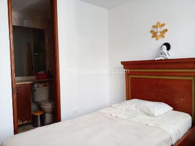 Apartamento de 3 alcobas en venta en San Lucas, Medellín, 148 m² · foto 11 de 20