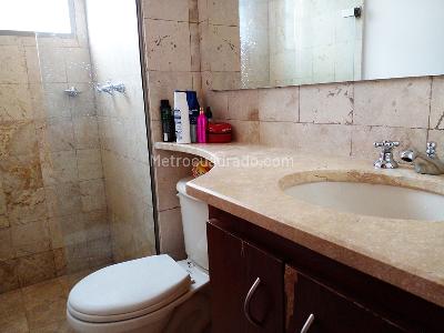 Apartamento de 3 alcobas en venta en San Lucas, Medellín, 148 m² · foto 17 de 20