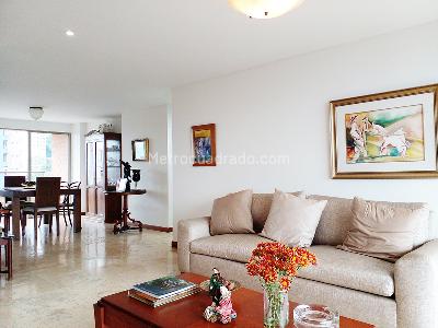 Apartamento de 3 alcobas en venta en San Lucas, Medellín, 148 m² · foto 3 de 20