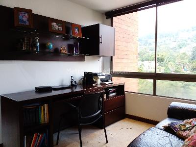 Apartamento de 3 alcobas en venta en San Lucas, Medellín, 148 m² · foto 8 de 20