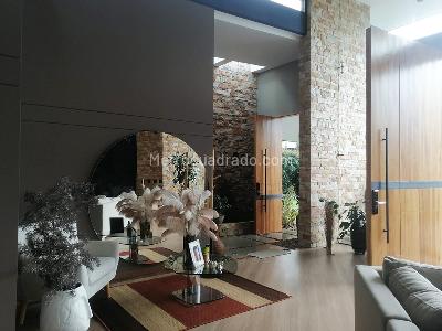Casa de 5 alcobas en venta en Envigado, Envigado, 500 m² · foto 8 de 20