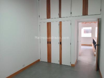 Casa en arriendo en El Poblado, Medellín · foto 12 de 18