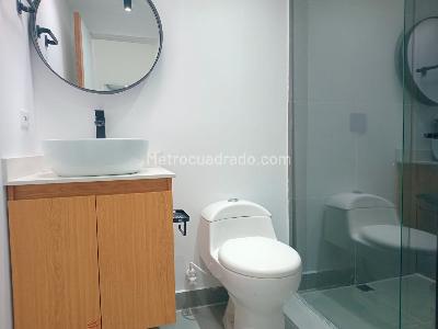 Casa en arriendo en El Poblado, Medellín · foto 17 de 18