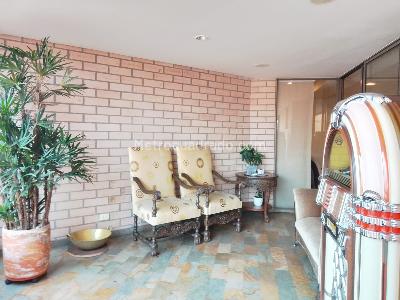 Apartamento de 3 alcobas en venta en California Del Poblado, Medellín, 232 m² · foto 19 de 19