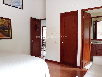 Casa de 4 alcobas en venta en Envigado, Envigado, 264 m² · foto 14 de 19