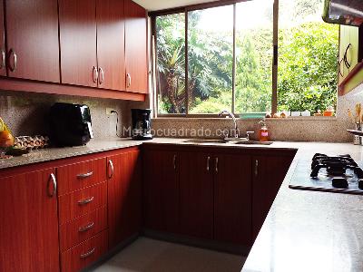 Casa de 4 alcobas en venta en Envigado, Envigado, 264 m² · foto 6 de 19