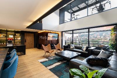 Apartamento en venta en El Poblado, Medellín · foto 2 de 20