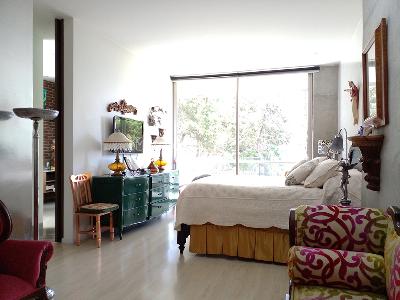 Casa de 4 alcobas en venta en El Poblado, Medellín, 340 m² · foto 13 de 19