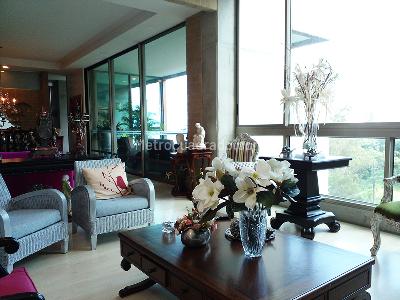Casa de 4 alcobas en venta en El Poblado, Medellín, 340 m² · foto 4 de 19