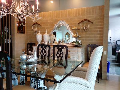 Casa de 4 alcobas en venta en El Poblado, Medellín, 340 m² · foto 5 de 19