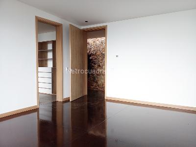Casa de 3 alcobas en venta en Envigado, Envigado, 400 m² · foto 11 de 19