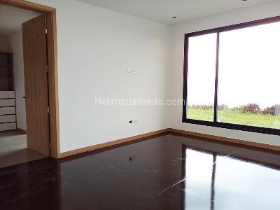 Casa de 3 alcobas en venta en Envigado, Envigado, 400 m² · foto 8 de 19