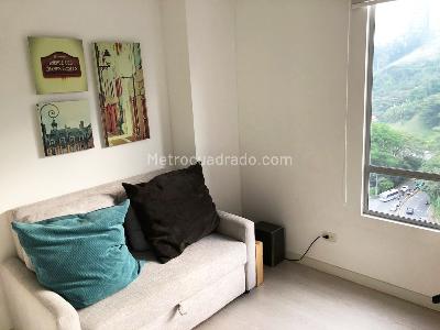 Apartamento en arriendo en El Poblado, Medellín · foto 6 de 13