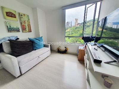 Apartamento en arriendo en El Poblado, Medellín · foto 8 de 13