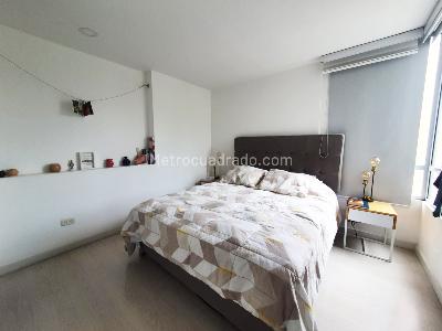 Apartamento en arriendo en El Poblado, Medellín · foto 9 de 13