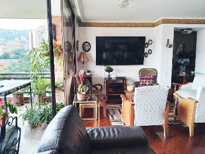Apartamento de 4 alcobas en venta en El Poblado, Medellín, 300 m² · foto 4 de 20
