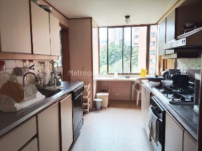 Apartamento de 4 alcobas en venta en El Poblado, Medellín, 300 m² · foto 7 de 20