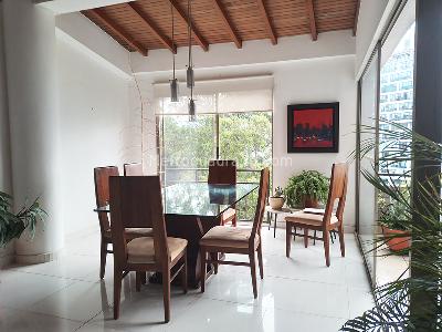 Apartamento en venta en El Poblado, Medellín · foto 5 de 17