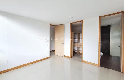 Apartamento de 4 alcobas en venta en Alejandría, Medellín, 136 m² · foto 5 de 16