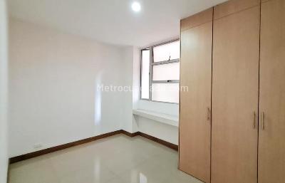Apartamento de 4 alcobas en venta en Alejandría, Medellín, 136 m² · foto 9 de 16