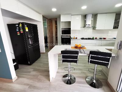 Apartamento en venta en Envigado, Envigado · foto 6 de 20