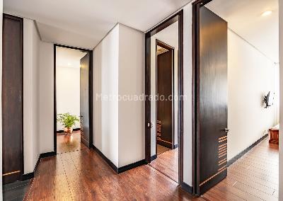 Apartamento en venta en El Poblado, Medellín · foto 9 de 20
