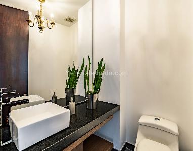 Apartamento en venta en El Poblado, Medellín · foto 16 de 20