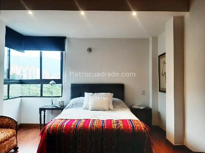 Apartamento de 3 alcobas en venta en El Poblado, Medellín, 240 m² · foto 13 de 18