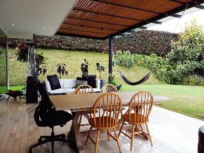 Casa de 3 alcobas en venta en Envigado, Envigado, 250 m² · foto 17 de 20