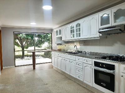 Casa en venta en Envigado, Envigado · foto 6 de 20